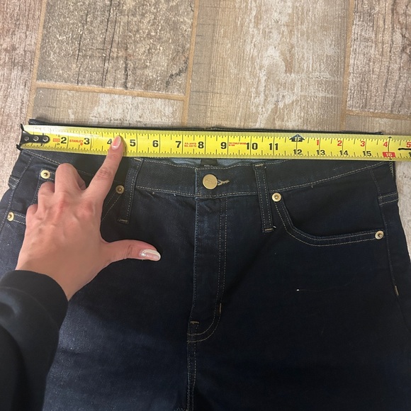 J. Crew Classic Mid-Rise Slim Jean 03' Resin Wash Dark Denim Sz. 30 NEW
$148 - Picture 7 of 10